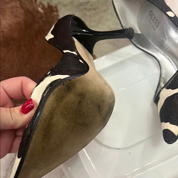 Guess Black and White Slingback Heels - Picture 5 of 9